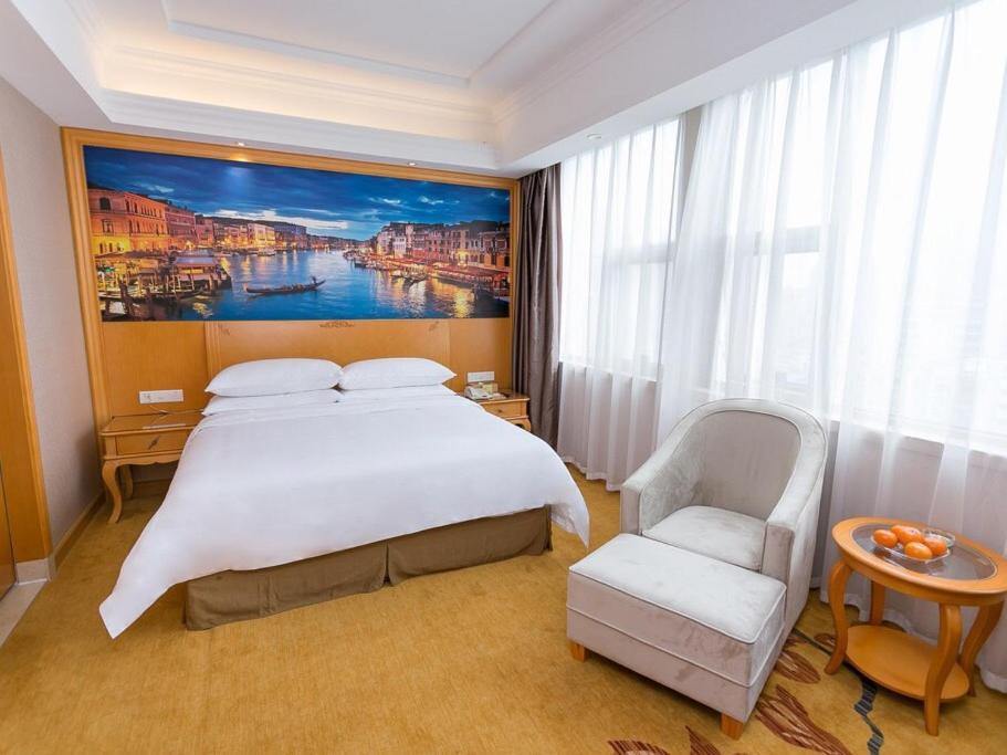 Vienna Hotel Guangzhou Beijing Road Экстерьер фото