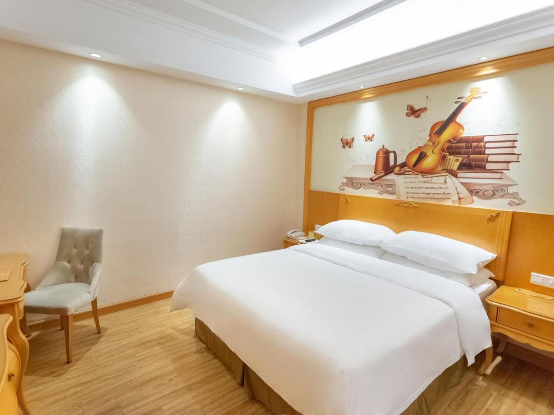 Vienna Hotel Guangzhou Beijing Road Экстерьер фото